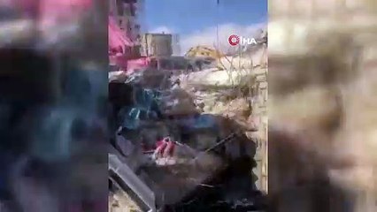 Sizin yatacak yeriniz yok! Köpükten bina ortaya çıktı