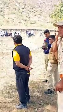 VIDEO : मां की आंखों से नहीं रूक रहे आंसू, मुआवजे की जगह मुझे मेरा बेटा लौटा दो...