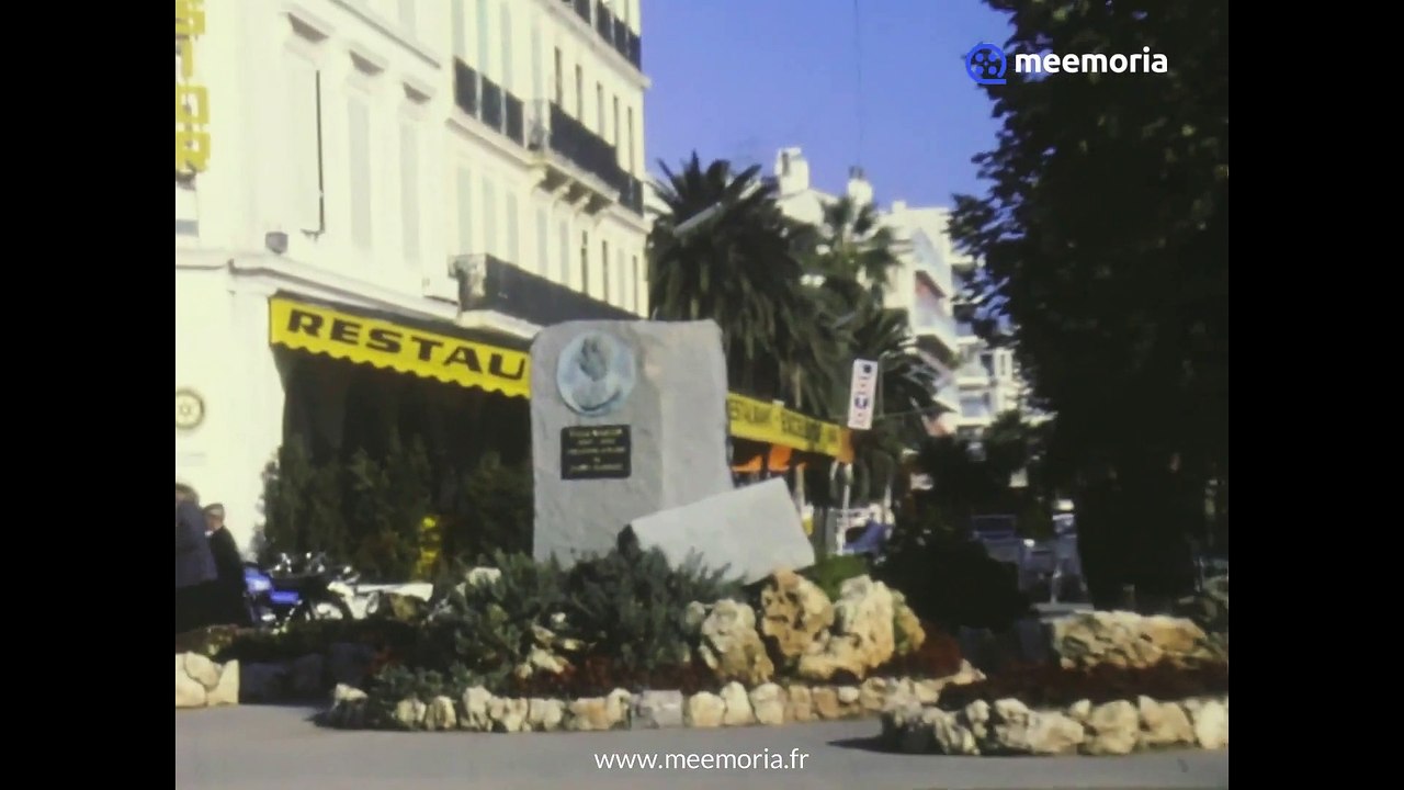 Meemoria 50sec en Arrière - La plage du Veillat à Saint Raphaël en 1973