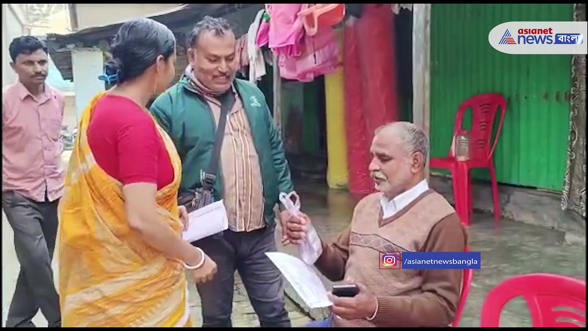 যুব তৃণমুল সভাপতির বিরুদ্ধে সন্ত্রাসের অভিযোগ, পদত্যাগ পঞ্চায়েত প্রধান সহ ১২ জন সদস্যের