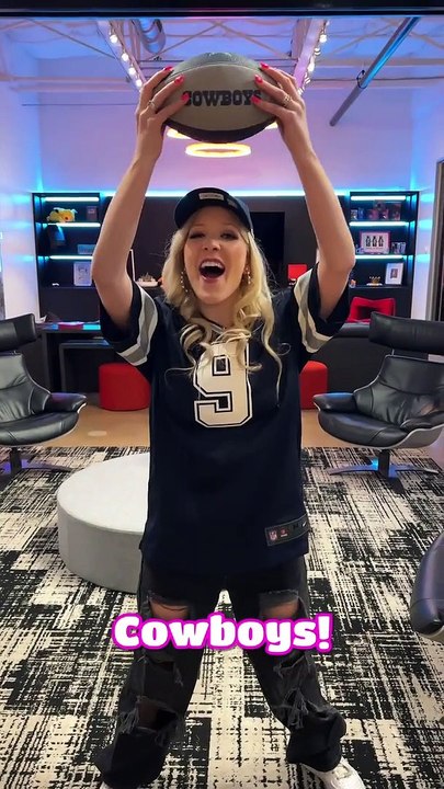 I Sang with Rihanna_! _Super Bowl Stereotypes_