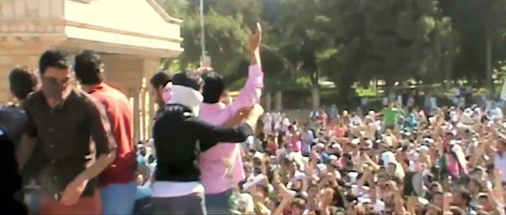 Alla mia piccola Sama | movie | 2019 | Official Trailer