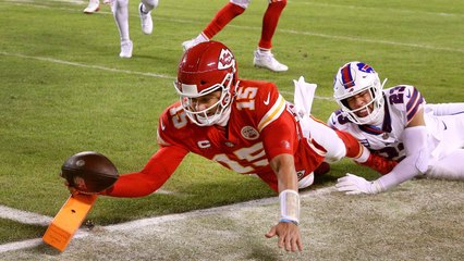 Super Bowl LVII Preview: The Eagles Need To Force Mahomes To Use His Ankle!