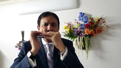 Kuchh Na Kaho-1942-Love Story 1994 on Harmonica Live Performance by Mukund Kamdar