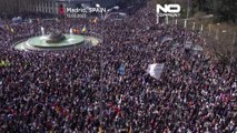 کادر درمان اسپانیا در اعتراض به وضعیت نظام بهداشت، در شهر مادرید تظاهرات کردند