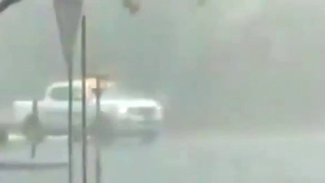 Tropical cyclone Gabrielle attacks New Zealand! Stormy waves and winds of 150 km/h