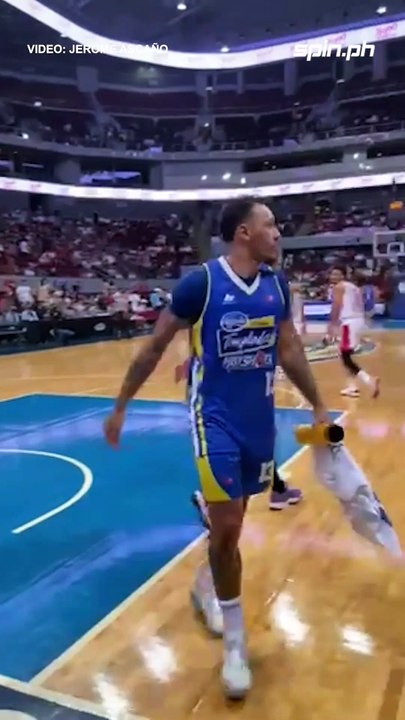 Magnolia, Ginebra show sportsmanship after rivalry game