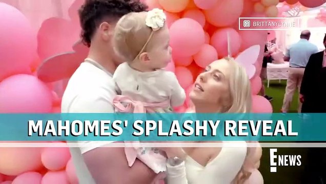 NFL Star Patrick Mahomes & Wife Brittany Reveal Sex of Baby No. 2 _ E! News