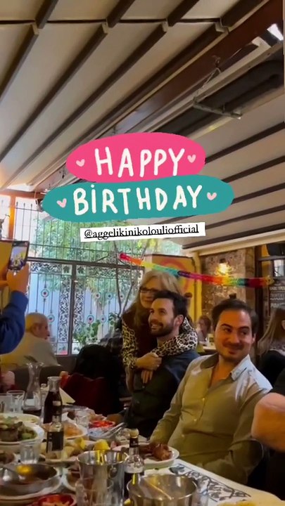 Αγγελική Νικολούλη: Το τραπέζι για τα γενέθλια του γιου της, Κωνσταντίνου και το τρυφερό πλάνο