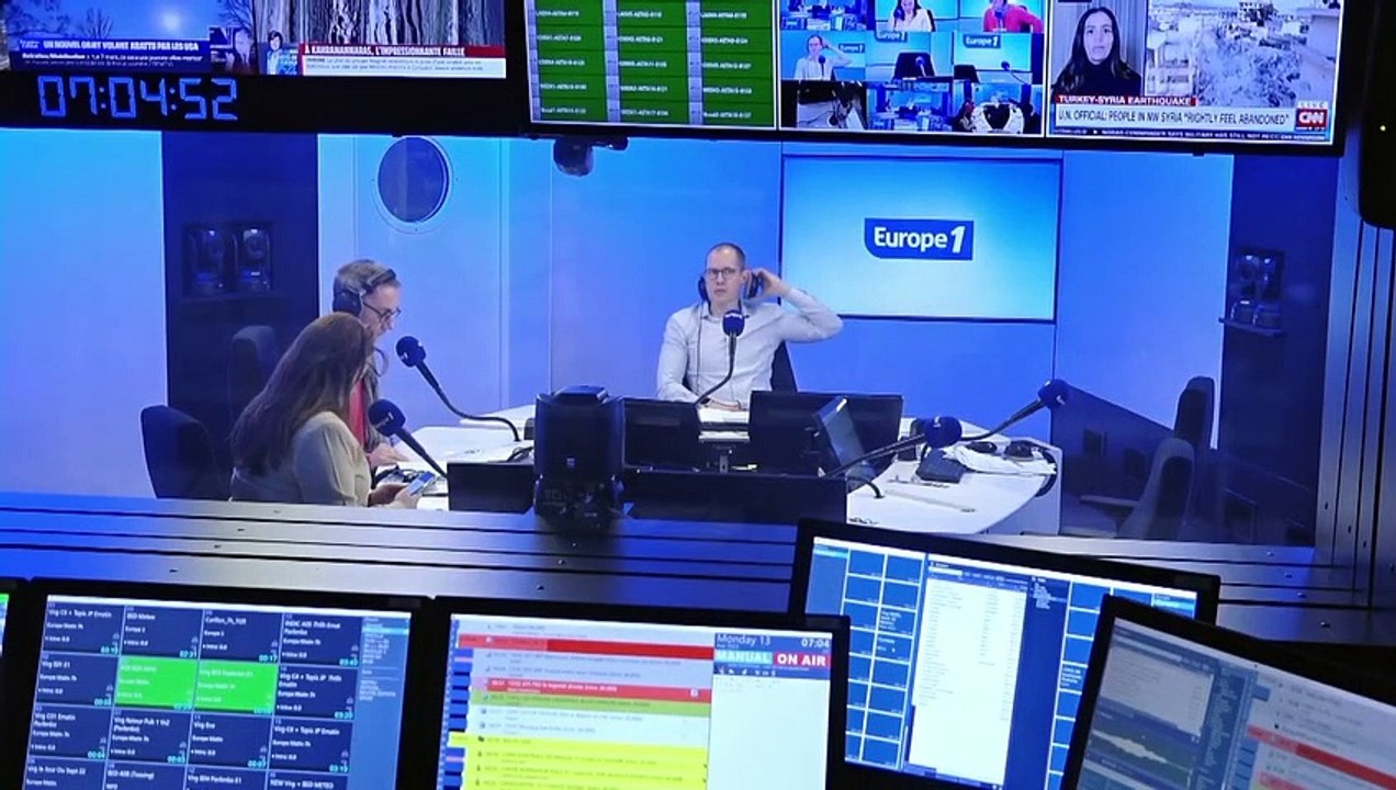 Réforme des retraites : face aux mobilisations, Emmanuel Macron va-t-il sortir du bois ?