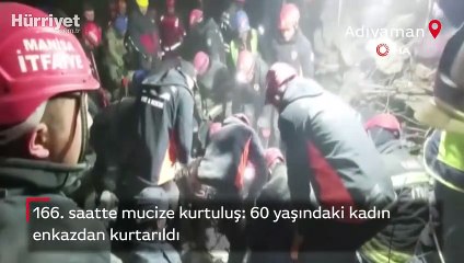 166. saatte mucize kurtuluş: 60 yaşındaki kadın enkazdan kurtarıldı