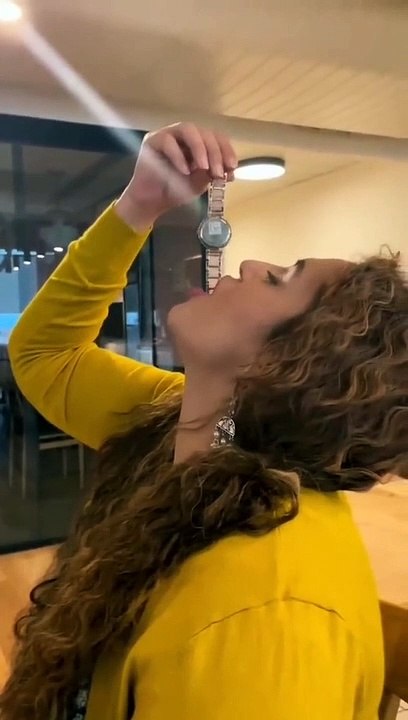 Magic trick by indian actress || funny magic tricks