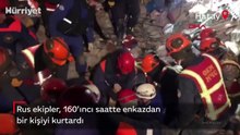 Rus ekipler, 160'ıncı saatte enkazdan bir kişiyi kurtardı