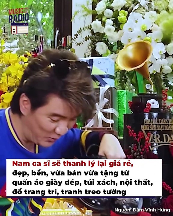 Đồ hiệu chất thành kho, Đàm Vĩnh Hưng chơi lớn thanh lý giá rẻ: 50% làm thiện nguyện | Điện Ảnh Net