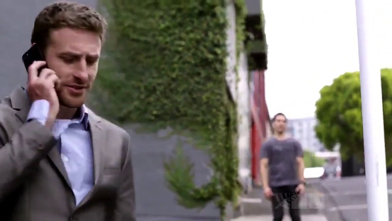 The Almighty Johnsons - Se3 - Ep01 - An Orchard of Trees HD Watch