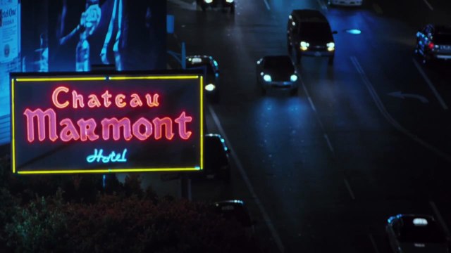 Где-то | movie | 2010 | Official Trailer