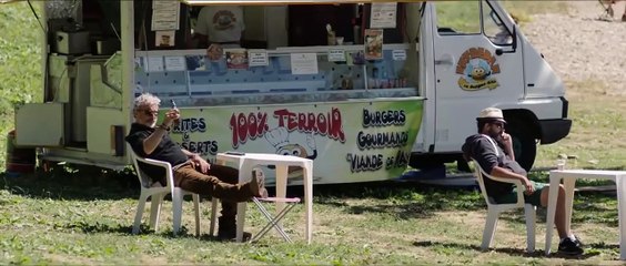 La casa in fondo al lago | movie | 2021 | Official Trailer