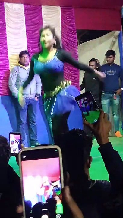 Dance video 