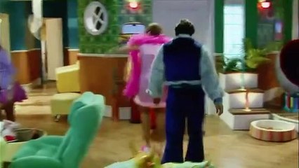 La familia P. Luche | show | 2002 | Official Teaser