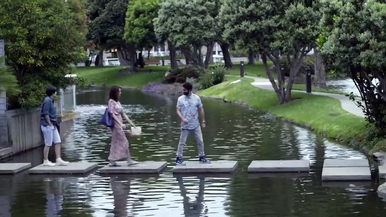 Staffel 1 | show | 2014| S1 | Official Trailer