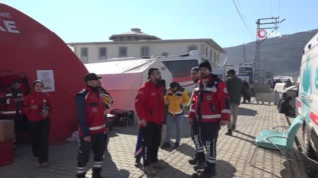 Nurdağı'nda yaralar sarılıyor, konteyner kentler kuruluyor