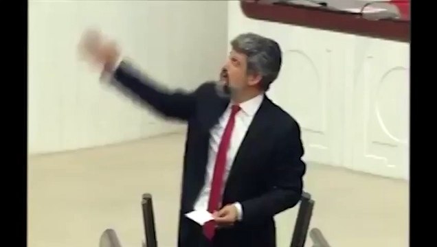 Yıkımlardan kim sorumlu? HDP'li Garo Paylan imar affı için 'Meclis bu vebalin altına girmemeli' diyerek uyarmıştı