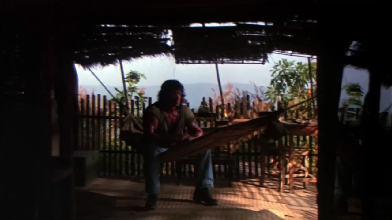 RAMBO III The Night Fight In The Soviet Fort - (1988) Sylvester Stallone