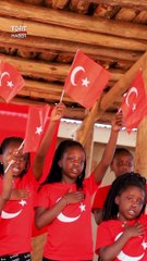 Ugandalı Çocuk Müzik Grubu Türkiye ve Suriye'deki Depremzedeleri Andı #deprem #hatay #uganda #shorts