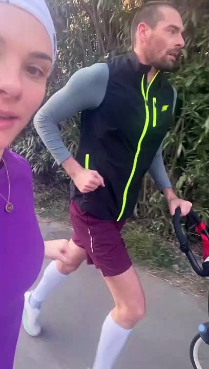 Camille Lacourt et Alice vont courir avec Marius.