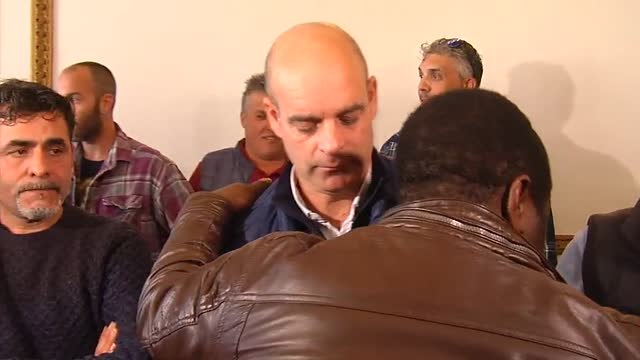 Homenaje a los marineros del barco que colaboró en el rescate del Villa de Pitanxo