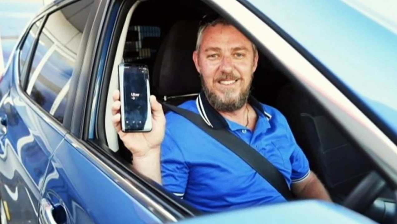 Teens charged with murder after Uber driver's body found on Queensland's Fraser Coast