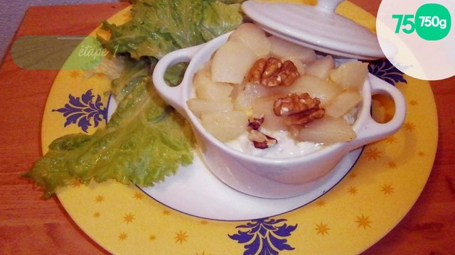 Mini-cocotte de purée de pomme de terre, bleu aux noix et poires
