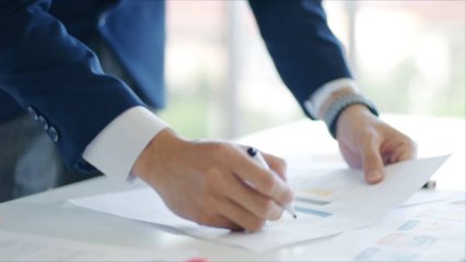 How to Set Realistic Business Goals in 2023