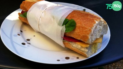 Sandwich au bœuf et à la moutarde