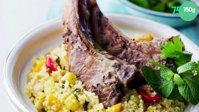 Côtelettes d'agneau et son couscous aux fruits