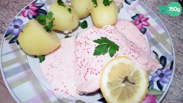 Saumon frais aux œufs de lompes rouges