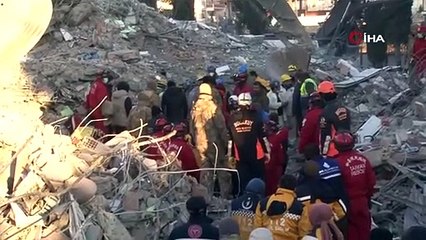 196. saatte umutlu bekleyiş! Herkes Muhammed için seferber oldu