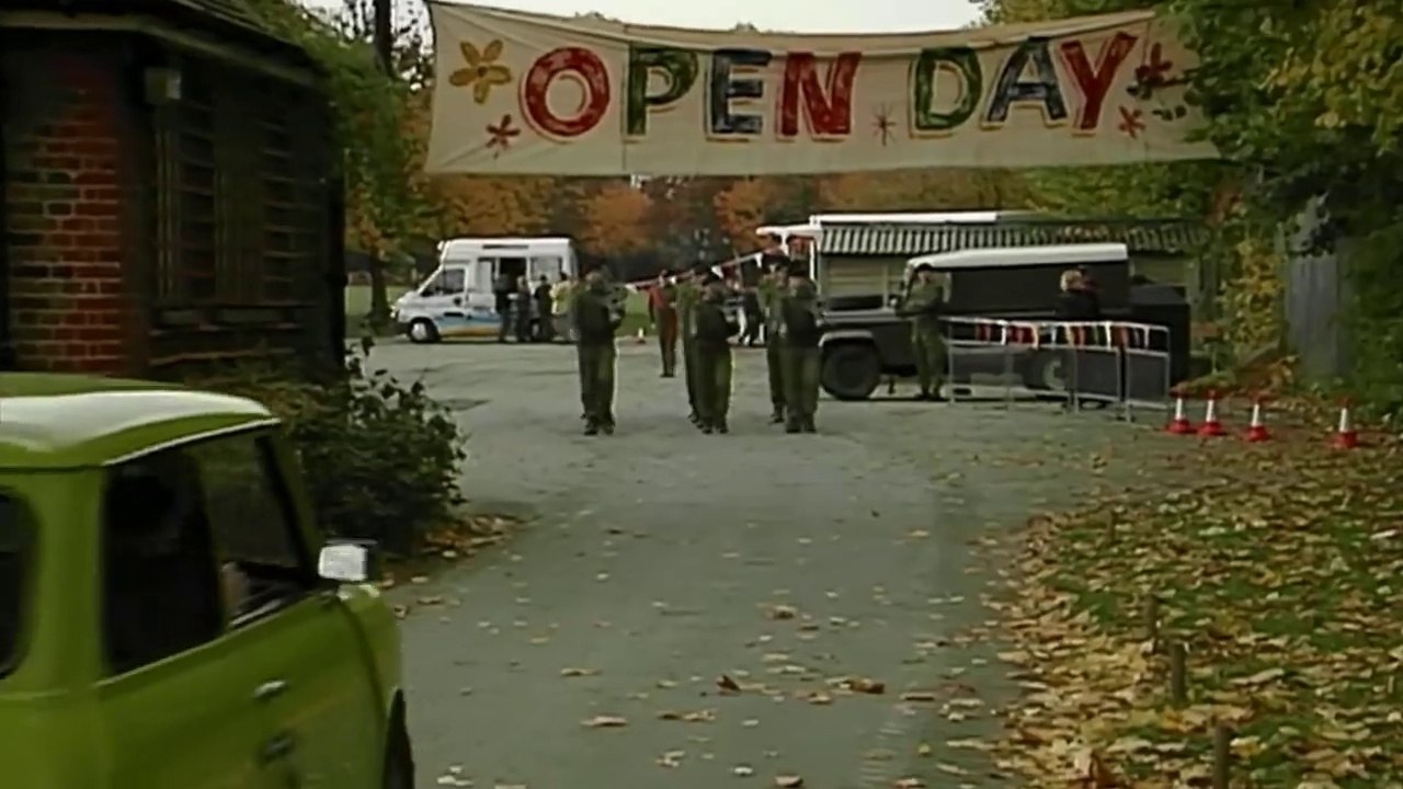 Funny comedy Clip|Mr Bean army|comedy video that make you laugh