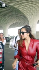 Red Outfit में Malaika Arora का ये अंदाज़ आपको कर देगा दीवाना