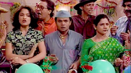 Rajpal Yadav Gets Embarrassed At His Birthday Party