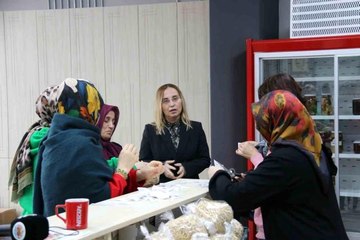 Atakum'un Emekçi Kadınlarından Afet Bölgesine Destek