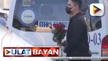 LTFRB, namigay ng rosas sa mga babaeng motorista at pasahero sa checkpoint sa EDSA ngayong Valentine's Day