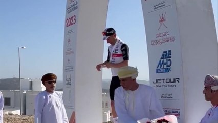 Tour d'Oman 2023 - Diego Ulissi gagne la 4e étape devant Axel Zingle... Matteo Jorgenson reste leader