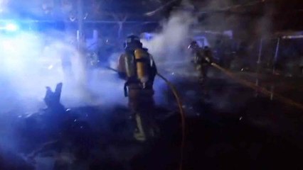 Un incendio calcina varias caravanas en el camping de Bolnuevo (Murcia)