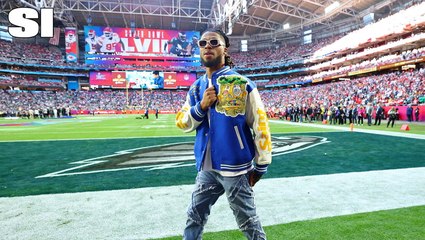 Adrian Peterson Rips Damar Hamlin for His 'Disrespectful'  Super Bowl Outfit