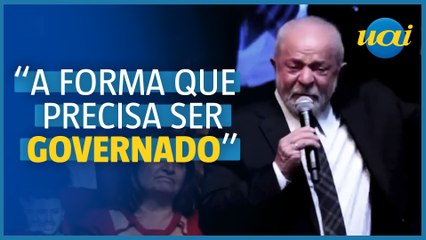 Lula chora e fala que voltou para governar do seu jeito