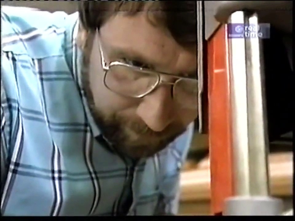 The New Yankee Workshop - Se2 - Ep11 HD Watch