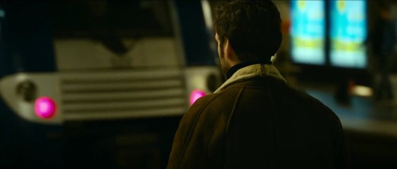 IRIS / Extrait "La transaction" [Au cinéma le 16 novembre]