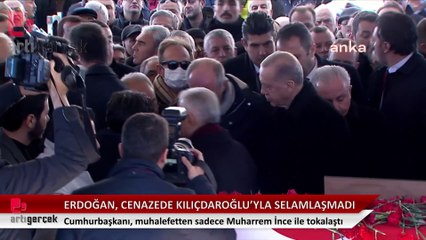 Cumhurbaşkanı Erdoğan, Deniz Baykal'ın cenazesinde Kılıçdaroğlu ile tokalaşmadı