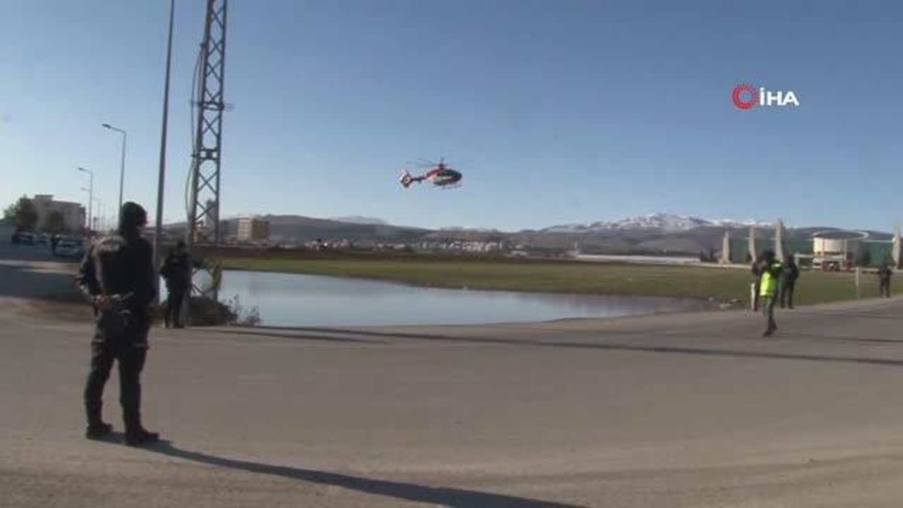 198 saat sonra enkazdan sağ çıkartılan Muhammed helikopterle Diyarbakır'a sevk edildi